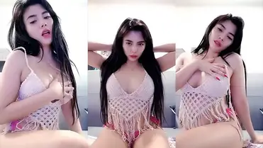Host Baru BabyGirl Tampil Seksi Di Mango Live poster