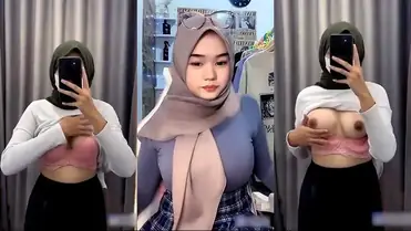 Jilbab Tiktoker Cantik Buka Pakaian poster